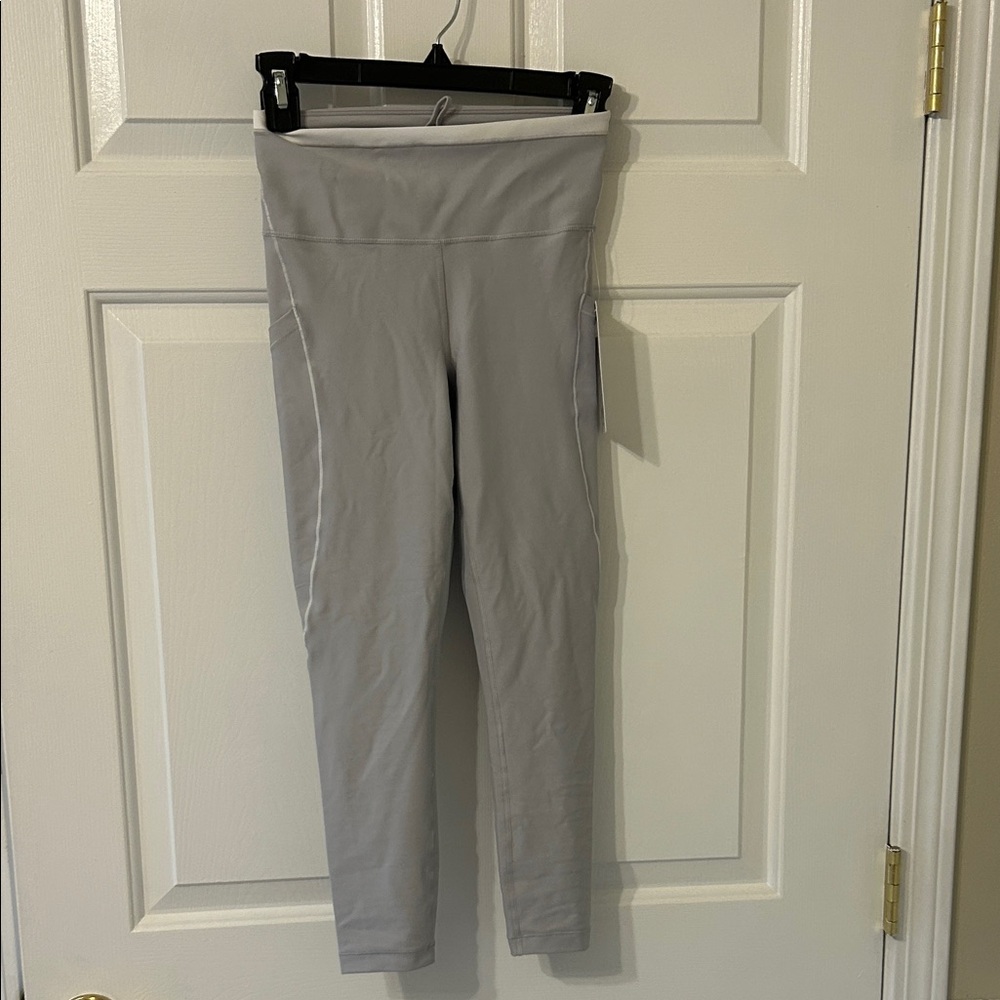 Athleta Interval Stash Tipped 7/8 Tight